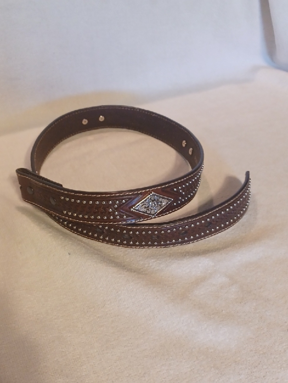 Ariat Brown Studded Leather Belt with Concho Accent Size 30
